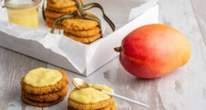 Cookies topped with mango-mascarpone